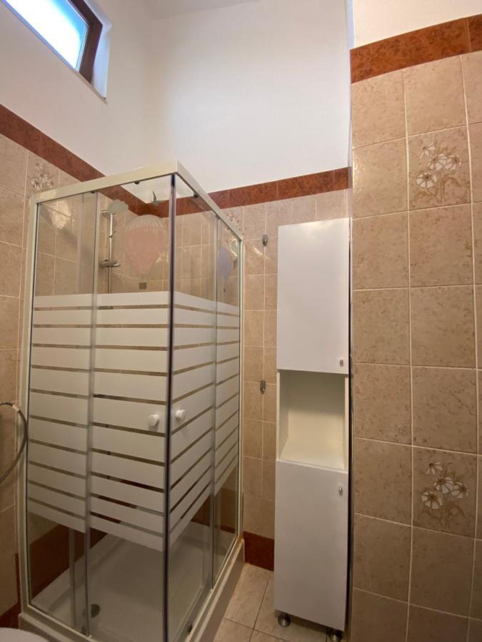 Apartments Natasa Пунат Экстерьер фото