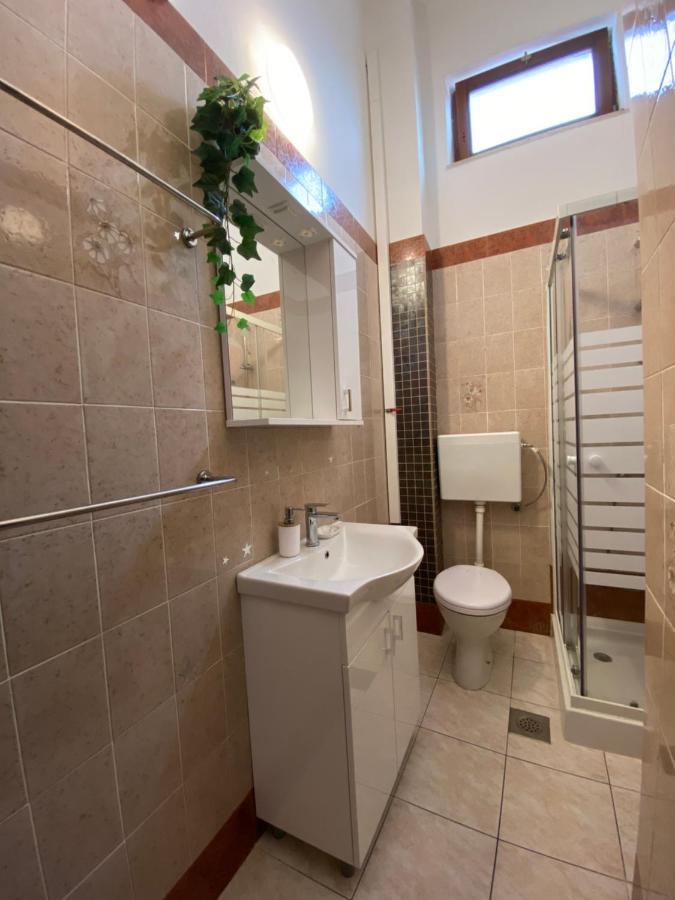 Apartments Natasa Пунат Экстерьер фото