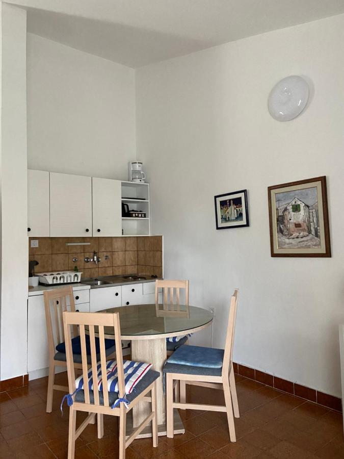 Apartments Natasa Пунат Экстерьер фото