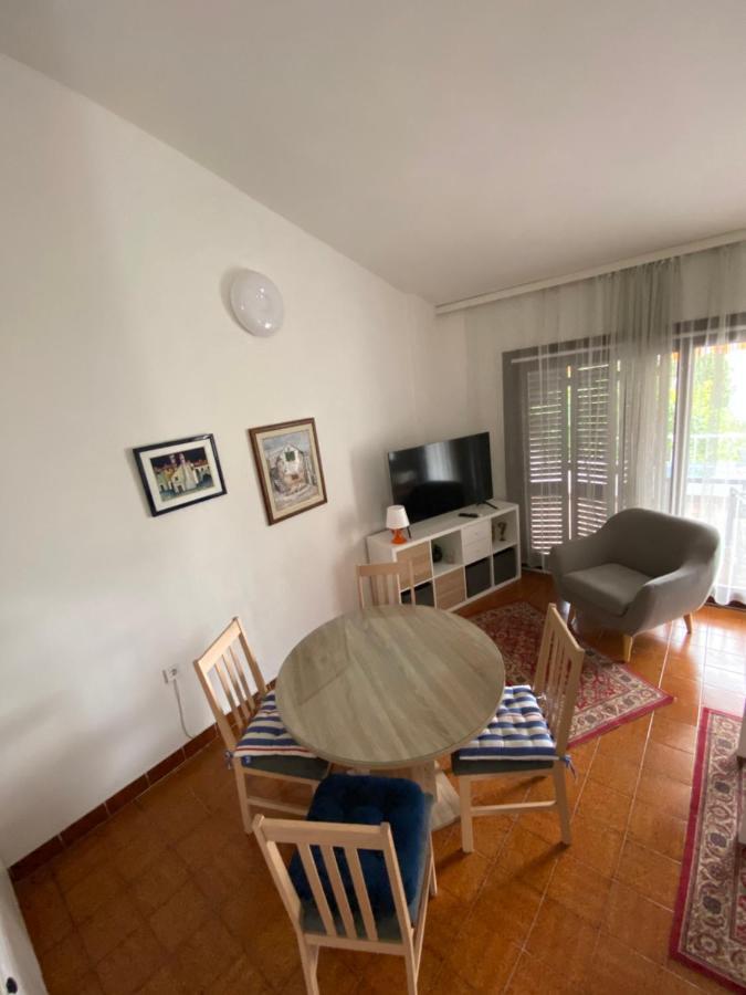 Apartments Natasa Пунат Экстерьер фото